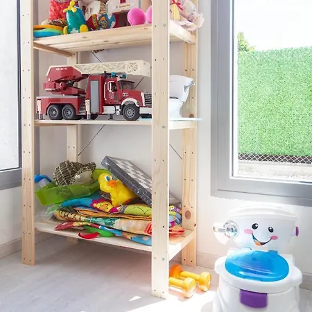 White Paradise نيا سكيوني