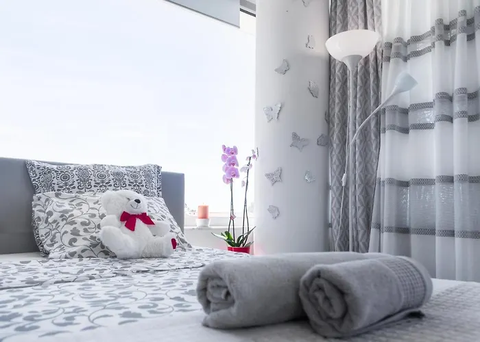 White Paradise