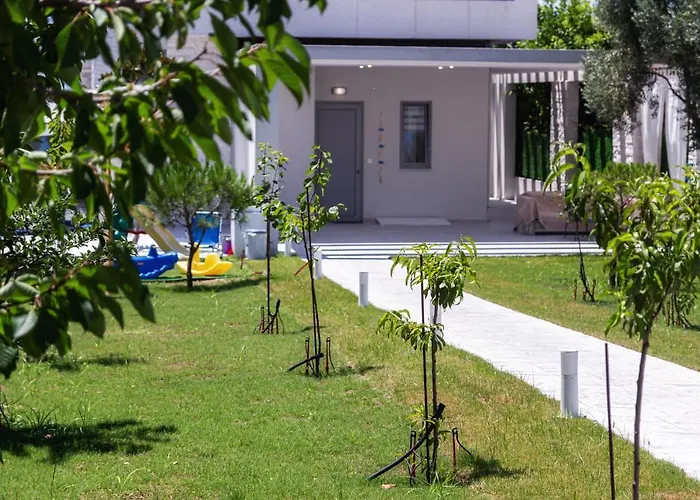 White Paradise Вилла