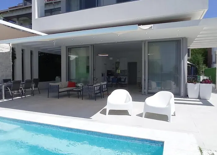 White Paradise *