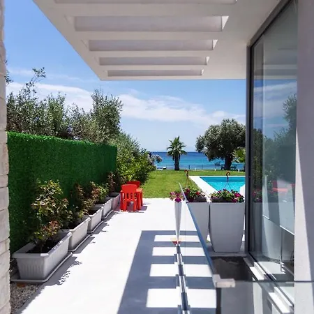 White Paradise Вилла