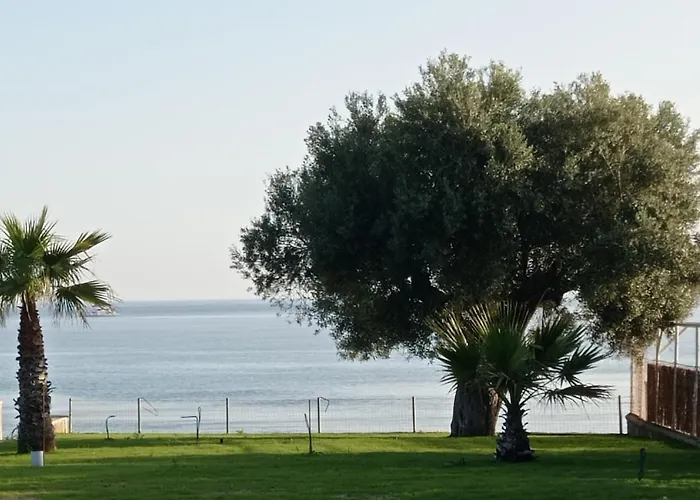 White Paradise 빌라 네아 스키오니