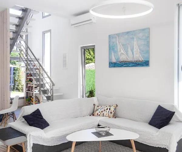 White Paradise 빌라