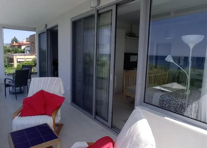 White Paradise Villa Nea Skioni