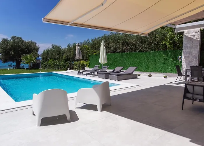 White Paradise 빌라